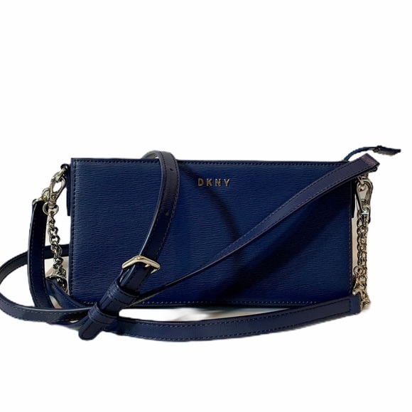 DKNY Bryant crossbody convertible handbag blue. Gold hardware - Picture 4 of 12